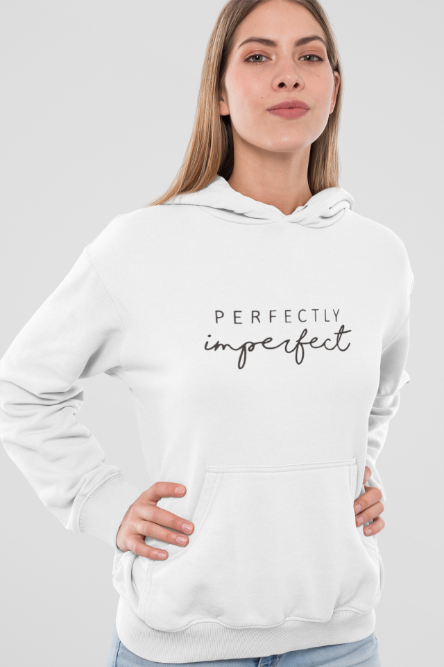Kadın Kapüşonlu Sweatshirt – Perfectly Imperfect Yazılı Oversize Hoodie